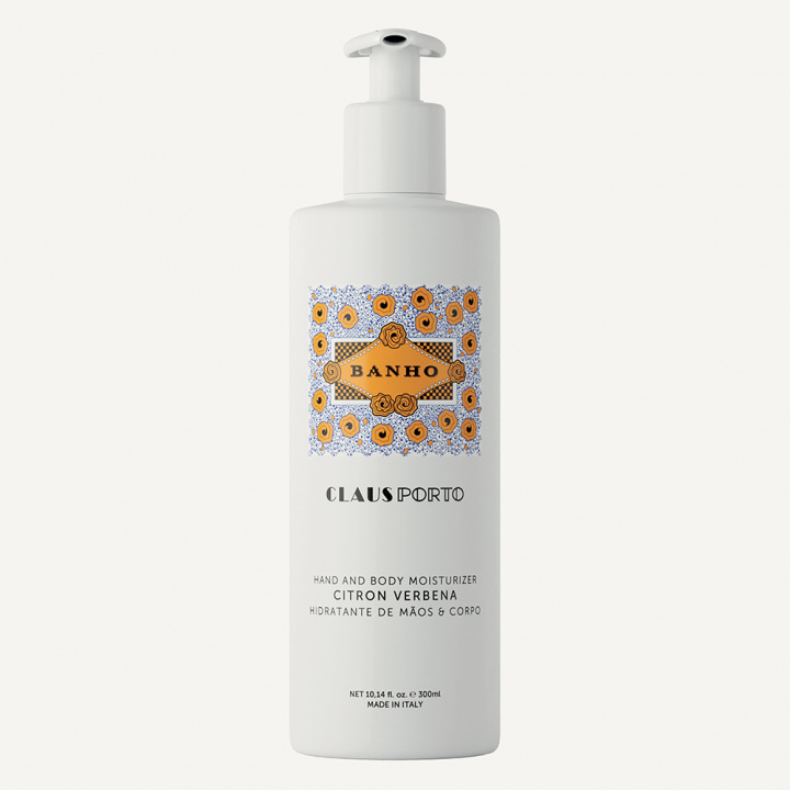 CLAUS PORTO HAND & BODY CREAM, BANHO IN A INVISIBLE CYLINDRICAL DISPENSER 300ML in the group BOUTIQUE BAZAAR / CONTRACT CLUB / CLAUS PORTO at AMEGA LAB AB (CLPBA18211P1EUR)