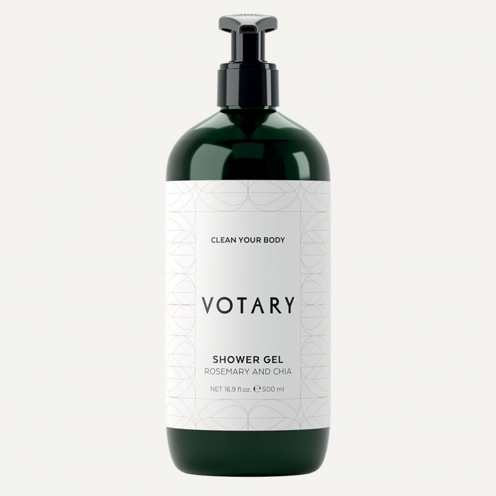 VOTARY SHOWER GEL, ROSEMARY & CHIA IN OMEGA CYLINDRICAL DISPENSER 500ML in the group BOUTIQUE BAZAAR / CONTRACT CLUB / VOTARY at AMEGA LAB AB (VOTARY102)